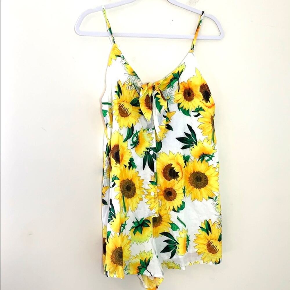One Way Sunflower Romper NWT Size Small